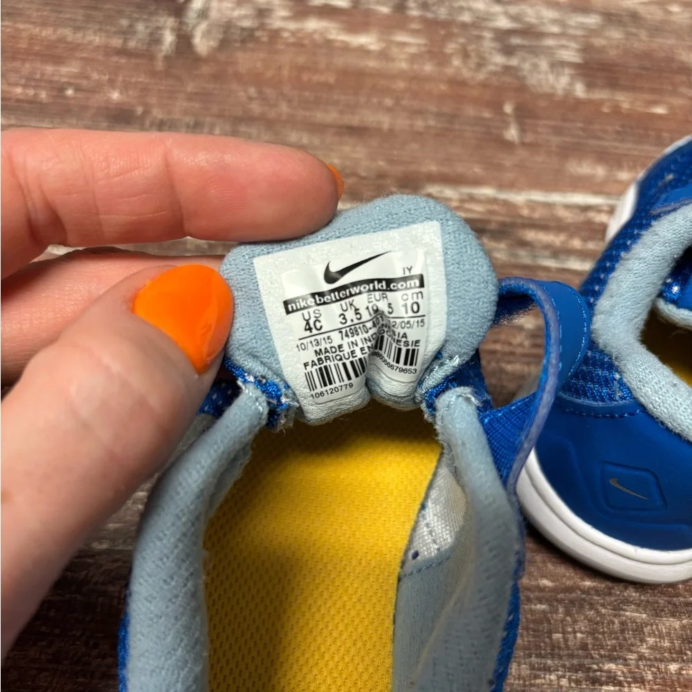 Nike | VGUC Blue Infant Flex Experience Shoes Velcro Closure, Size 4C